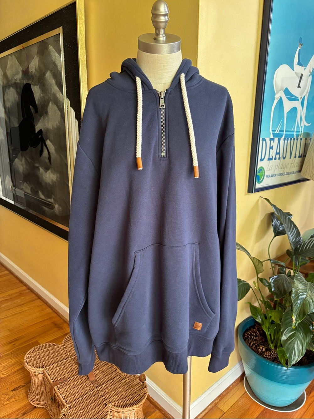 fundamental coast LA navy hoodie